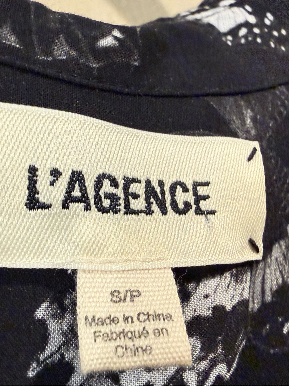 L'AGENCE Camille 3/4 Sleeve Blouse in Black Multi Vintage Butterfly Print Size S - Picture 7 of 11